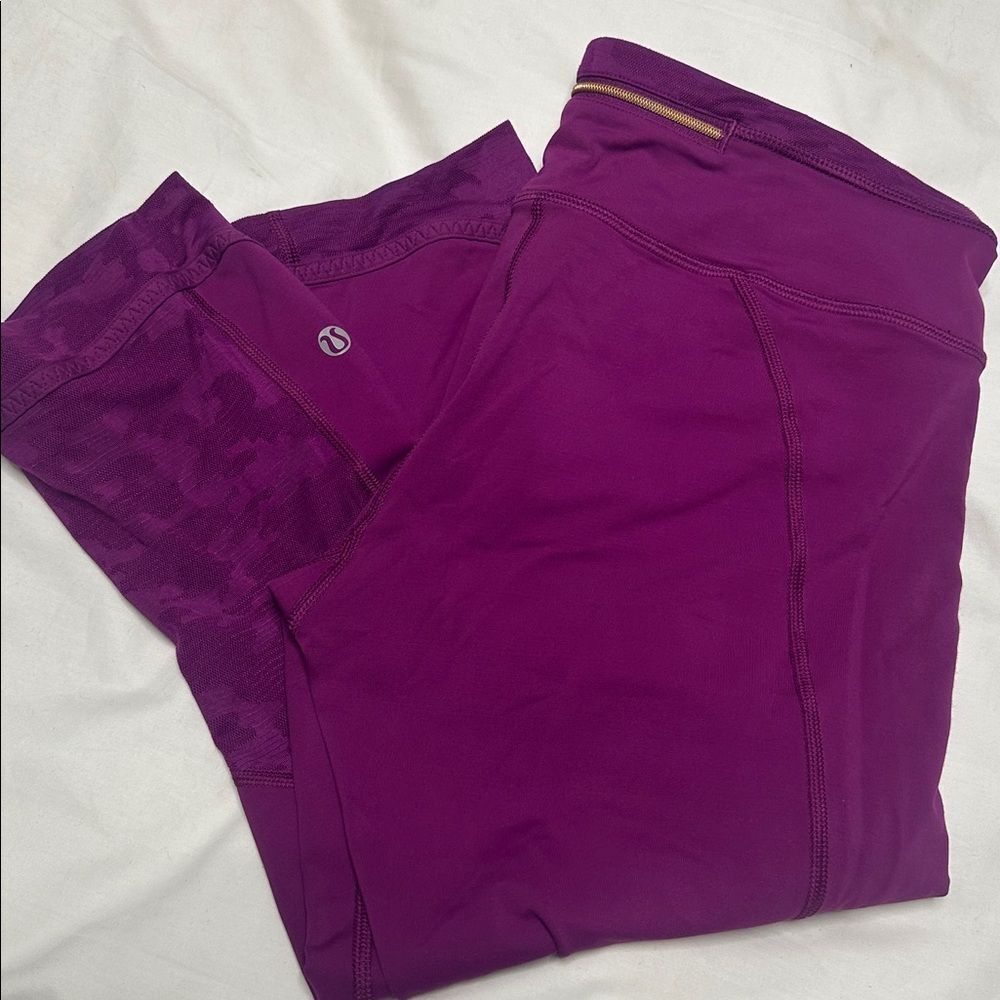 Lululemon Fast and Free High-Rise Crop 19" - Picture 3 of 11